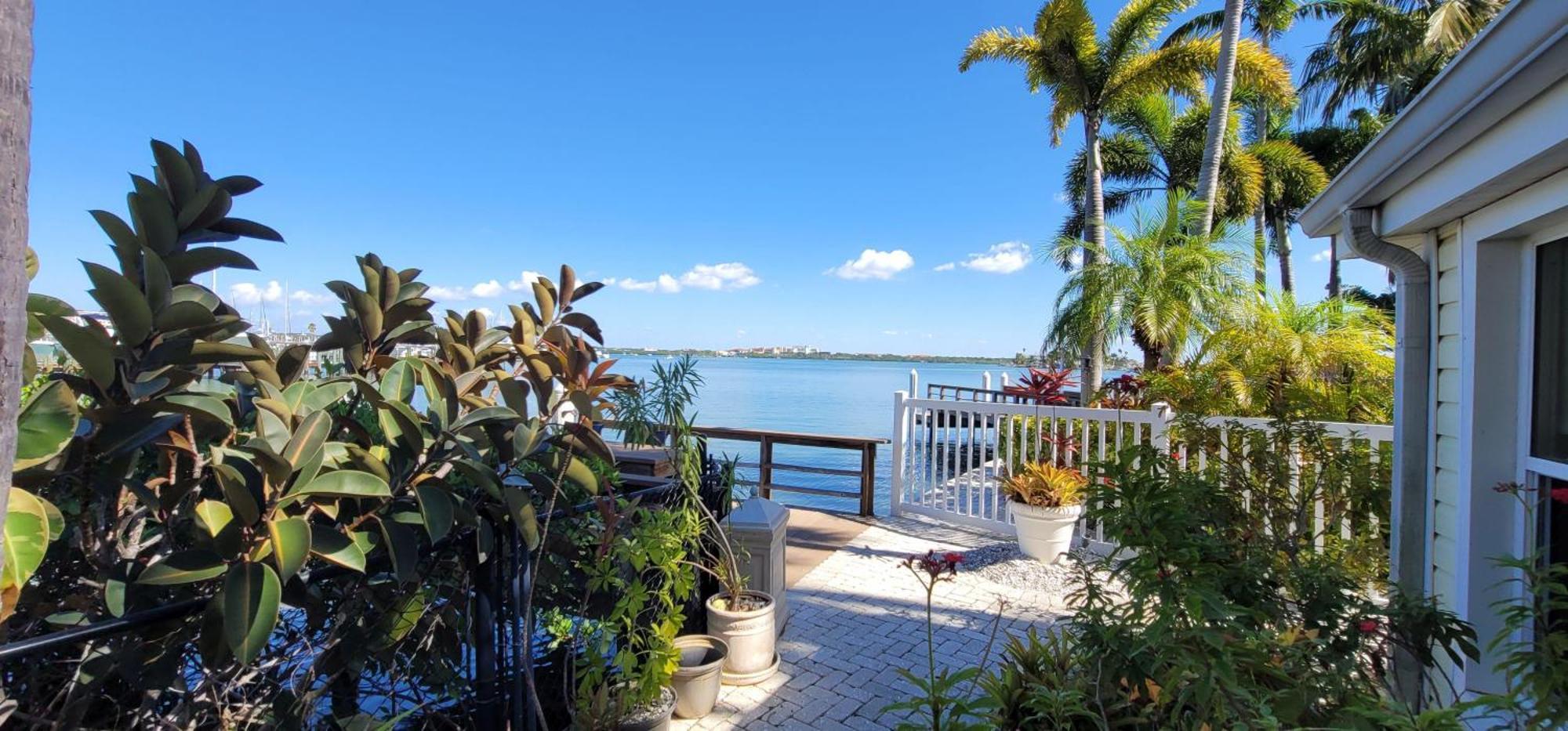 Coconut Paradise St. Pete Beach Esterno foto